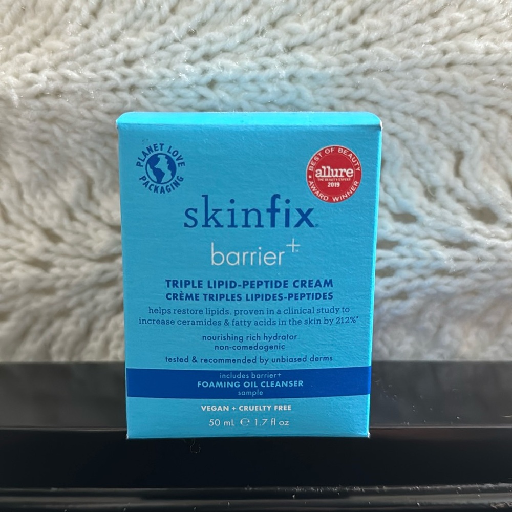 Barrier plus. Triple lipid, peptide cream.
